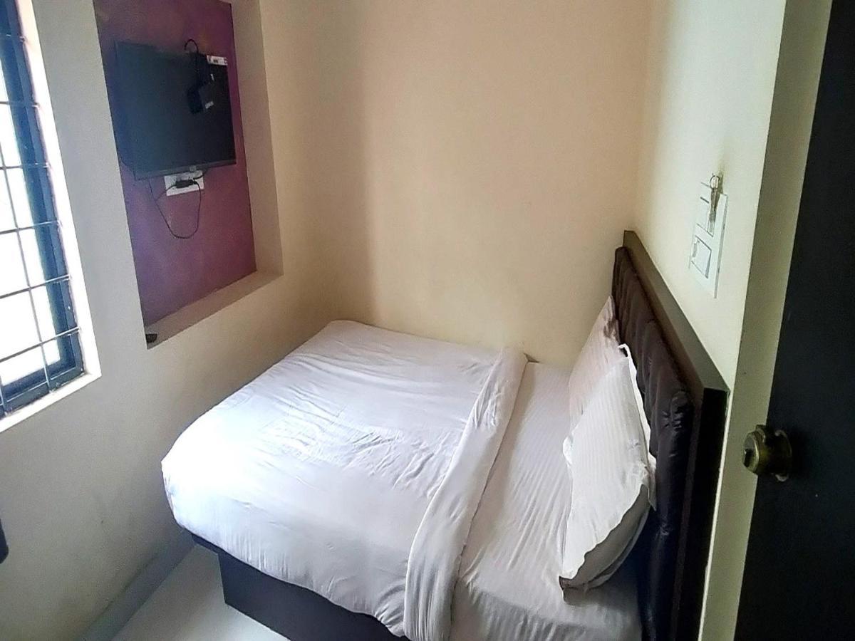 Mg Residency Hotel Chikmagalur Exterior photo